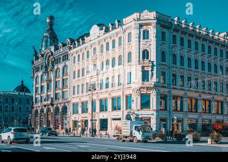 Sankt Petersburg, Russland - November 07, 2019: berühmte Haus in Saint Petersburg-Singer Haus. Russland. Stockfoto