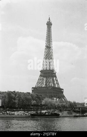 Vintage-Foto von Paris. Eiffelturm. Frankreich. 1932-1936 Stockfoto