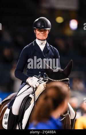 1. Platz Harnisch Carina auf FBW Francis, RFV Oehringen Preis der Firma I West Nat. Dressurprüfung Kl. S Aufgabe: Intermediaire I GER, Stuttgart German Masters 2024, 38. internationales Reitturnier, 13.11.2024 Foto: Eibner-Pressefoto/Roger Buerke Stockfoto