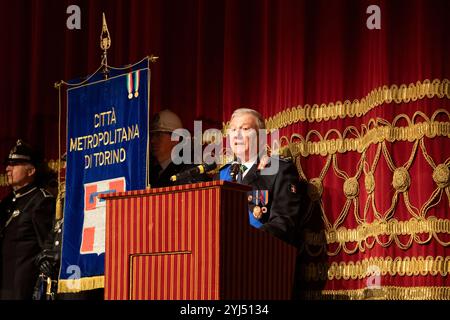 Torino, Italien. November 2024. Cerimonia per il 233/o anniversario della Fondazione del Corpo di Polizia Locale presso piazza Carignano e presso il Teatro Carignano a Torino, Italia - Mercoledì, 13 Novembre 2024 - Cronaca - ( Foto Andrea Alfano/LaPresse ) Lokale Polizei 233. Jahrestag der Stiftung in piazza Carignano und Teatro Carignano. Turin, Italien - Mittwoch, 13. November 2024 - Nachrichten - ( Foto Andrea Alfano/LaPresse ) Quelle: LaPresse/Alamy Live News Stockfoto