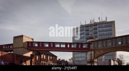 Blick auf das Stadtzentrum von Harrogate, Harrogate, North Yorkshire, Großbritannien. 13. November 2024. Harrogate, North Yorkshire, Großbritannien. Guthaben: Gefangener Ligh Stockfoto