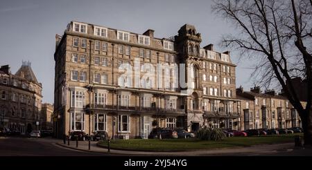 Blick auf das Stadtzentrum von Harrogate, Harrogate, North Yorkshire, Großbritannien. 13. November 2024. Harrogate, North Yorkshire, Großbritannien. Guthaben: Gefangener Ligh Stockfoto