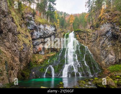 Golling an der Salzach: Gollinger Wasserfall Gollinger Wasserfall in Tennengau, Salzburg, Österreich Stockfoto