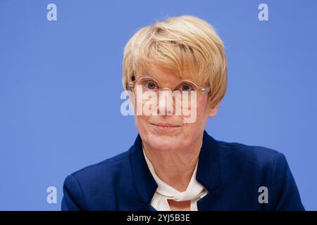 Berlin, Deutschland. November 2024. Prof. Dr. Veronika Grimm, Berlin, 12. November 2024. Quelle: dpa/Alamy Live News Stockfoto