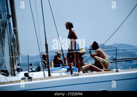 23 Luglio 1994 Palma di Maiorca Archivio Storico Olycom/Lapresse Vittoria di Svezia ( Solna, 14 luglio 1977) è la principessa ereditaria di Svezia dal 1980. Nella Foto: La Principessa Vittoria di Svezia con la sua famiglia in vacanza a Palma di Maiorca auf dem Foto: Prinzessin Victoria von Schweden mit ihrer Familie im Urlaub in Palma de Mallorca Credit: LaPresse/Alamy Live News Stockfoto