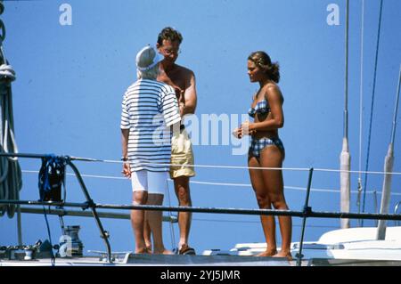 23 Luglio 1994 Palma di Maiorca Archivio Storico Olycom/Lapresse Vittoria di Svezia ( Solna, 14 luglio 1977) è la principessa ereditaria di Svezia dal 1980. Nella Foto: La Principessa Vittoria di Svezia con la sua famiglia in vacanza a Palma di Maiorca auf dem Foto: Prinzessin Victoria von Schweden mit ihrer Familie im Urlaub in Palma de Mallorca Credit: LaPresse/Alamy Live News Stockfoto