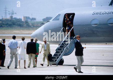 23 Luglio 1994 Palma di Maiorca Archivio Storico Olycom/Lapresse Vittoria di Svezia ( Solna, 14 luglio 1977) è la principessa ereditaria di Svezia dal 1980. Nella Foto: La Principessa Vittoria di Svezia con la sua famiglia in vacanza a Palma di Maiorca auf dem Foto: Prinzessin Victoria von Schweden mit ihrer Familie im Urlaub in Palma de Mallorca Credit: LaPresse/Alamy Live News Stockfoto