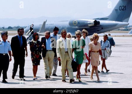 23 Luglio 1994 Palma di Maiorca Archivio Storico Olycom/Lapresse Vittoria di Svezia ( Solna, 14 luglio 1977) è la principessa ereditaria di Svezia dal 1980. Nella Foto: La Principessa Vittoria di Svezia con la sua famiglia in vacanza a Palma di Maiorca auf dem Foto: Prinzessin Victoria von Schweden mit ihrer Familie im Urlaub in Palma de Mallorca Credit: LaPresse/Alamy Live News Stockfoto