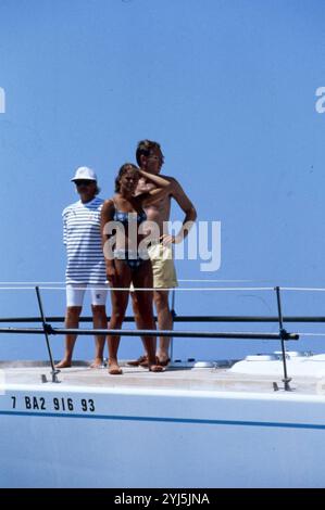 23 Luglio 1994 Palma di Maiorca Archivio Storico Olycom/Lapresse Vittoria di Svezia ( Solna, 14 luglio 1977) è la principessa ereditaria di Svezia dal 1980. Nella Foto: La Principessa Vittoria di Svezia con la sua famiglia in vacanza a Palma di Maiorca auf dem Foto: Prinzessin Victoria von Schweden mit ihrer Familie im Urlaub in Palma de Mallorca Credit: LaPresse/Alamy Live News Stockfoto