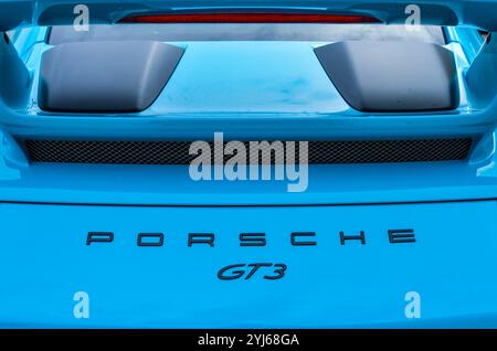 Blauer Porsche 911 GT3, Rückansicht Stockfoto