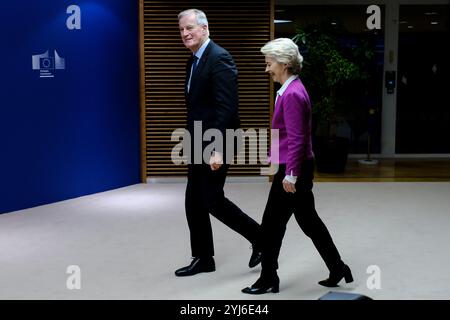 Brüssel, Belgien November 2024. Die Präsidentin der Europäischen Kommission Ursula von der Leyen trifft am 13. November 2024 in Brüssel mit dem französischen Premierminister Michel Barnier zusammen. Quelle: ALEXANDROS MICHAILIDIS/Alamy Live News Stockfoto