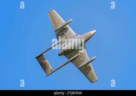 De Havilland Vampire auf der Air Legend Air Show 2024 in Melun, Frankreich Stockfoto