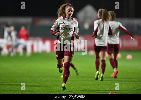 Stadio Tre Fontane, Rom, Italien. November 2024. UEFA Women's Champions League Football, Roma versus Lyon; Benedetta Glionna von AS Roma während der Aufwärmphase Credit: Action Plus Sports/Alamy Live News Stockfoto