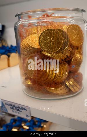 Li-Lac Chocolates ist Manhattans ältestes Chocolate House - seit 1923 - mit einem Geschäft im Grand Central Terminal Market, New York City, USA 2024 Stockfoto