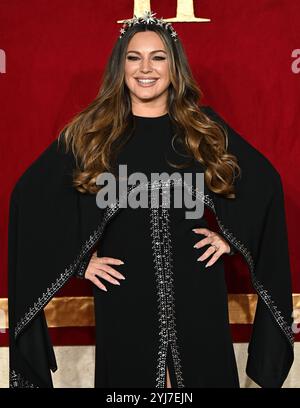 LONDON, GROSSBRITANNIEN. November 2024. Kelly Brook nimmt an „Gladiator II“ der Royal Film Performance und Global Premiere im ODEON Luxe am Leicester Square in London Teil. (Foto von 李世惠/siehe Li/Picture Capital) Credit: Siehe Li/Picture Capital/Alamy Live News Stockfoto