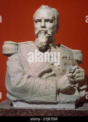 ARSENIO MARTINEZ CAMPOS - 1917 - BUSTO EN MARMOL - 0,70 - NR. INVENTARIO 2338. Verfasser: MARIANO BENLLIURE. Ort: SENADO-ESCULTURA. MADRID. SPANIEN. Stockfoto