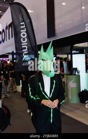 Ein Einhorn wird am ersten Tag des WEB SUMMIT 2024 in Lissabon, Portugal, gesehen. Dezember 2024. Quelle: Brazil Photo Press/Alamy Live News Stockfoto