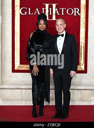 LONDON, GROSSBRITANNIEN. November 2024. Tracy Robbins, Brian Robbins besucht „Gladiator II“ die Royal Film Performance und Global Premiere im ODEON Luxe, Leicester Square in London, Großbritannien. (Foto von 李世惠/siehe Li/Picture Capital) Credit: Siehe Li/Picture Capital/Alamy Live News Stockfoto