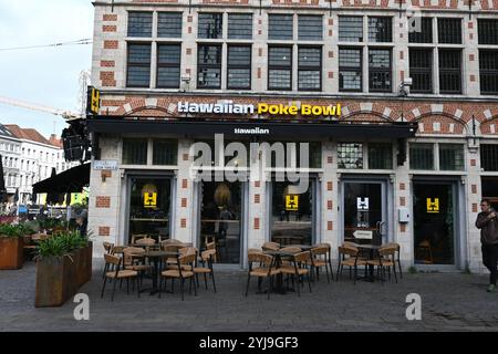 Hawaiianisches Poke Bowl Restaurant – Gent, Belgien – 22. Oktober 2024 Stockfoto