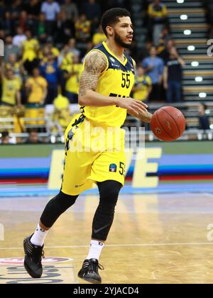 Oldenburg, 20. November 2019: Eurocup. Basketballspieler Tyler Larson in Aktion während des Spiels Stockfoto