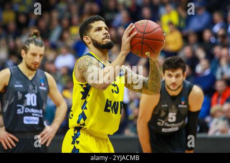 Oldenburg, 20. November 2019: Basketballspieler Tyler Larson während des Spiels EWE Baskets Oldenburg gegen Aquila Basket Trento Stockfoto