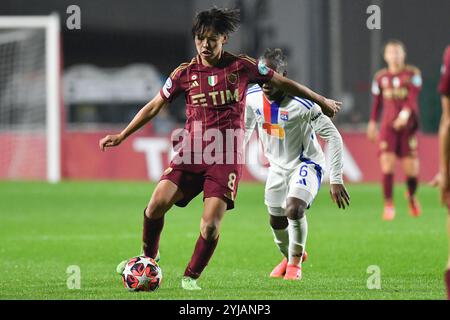 Roma, Latium. November 2024. Saki Kumagai von AS Roma während des WomenÕs Champions League-Spiels zwischen Roma Women und Olympique Lyonnais Frau im Tre Fontane-Stadion in Rom, Italien, 13. November 2024. AllShotLive Credit: SIPA USA/Alamy Live News Stockfoto