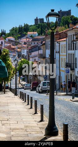 Straßen von Braganca, Portugal. Juli 2021 Stockfoto