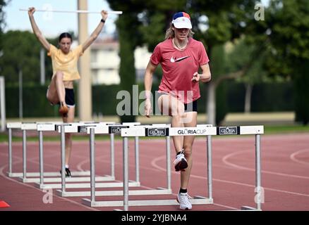 Belek, Türkei. November 2024. Belgische Noor Vidts, aufgenommen während der jährlichen Bühne des Teams Belgien (13.-20.11), in Belek, Türkei, Donnerstag, 14. November 2024, BELGA PHOTO ERIC LALMAND Credit: BELGA News Agency/Alamy Live News Stockfoto