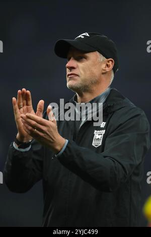 Stellvertretender Manager von Ipswich Town, Martyn Pert feiert Vollzeit - Tottenham Hotspur gegen Ipswich Town, Premier League, Tottenham Hotspur Stadium, London, Großbritannien - 10. November 2024 nur redaktionelle Verwendung - es gelten Einschränkungen bei DataCo Stockfoto