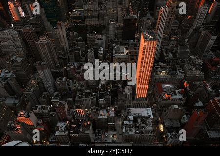 Sunset Glow auf den Wolkenkratzern von Midtown Manhattan Stockfoto