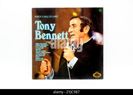 Klassisches Vintage-Album-Cover-Cover von Tony bennet „When I Fall in Love“ Stockfoto