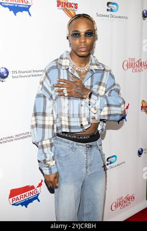 Los Angeles, USA. November 2024. Skrizzy besucht am 13. November 2024 die Premiere von „The Christmas Chain“ im Fine Arts Theater in Beverly Hills. Quelle: Vladimir Yazev/Alamy Live News Stockfoto