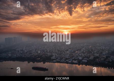 Sonnenaufgang über Ho-Chi-Minh-Stadt Stockfoto