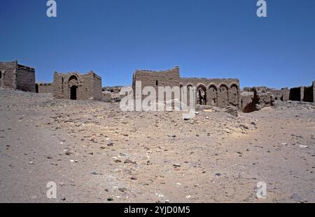 Christliche Nekropole El Bagawat, Friedhof, Tal al-Charga, libysche Wüste, Ägypten, September 1989, Vintage, Retro, alt, historisch, Afrika Stockfoto