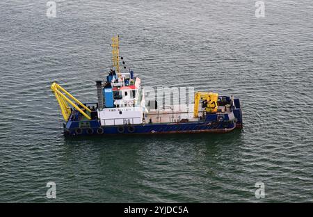 UKD Sealion Bagger in Southampton Water, Hampshire. Stockfoto