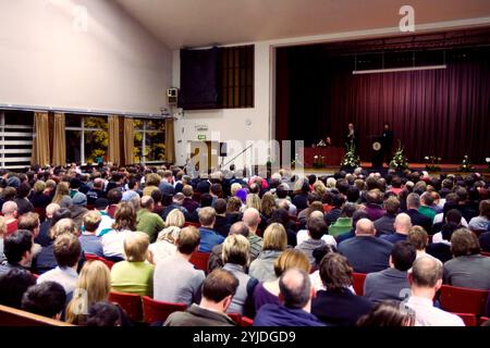 Johnny Marr hielt einen Vortrag an der Salford University als Gastprofessor für Musik am 4. November 2008 in Salford, Greater Manchester, England, Vereinigtes Königreich. Stockfoto