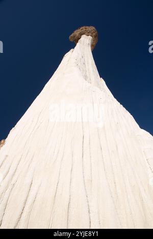 Wahweap Hoodoos (White Spirits) in Utah, USA, ist eine Gruppe von Türmen und ausgleichenden Felsen aus weißem Sandstein Stockfoto