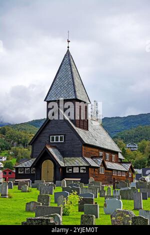 Die Roldal Stabkirche ist eine Stabkirche in Roldal in der Gemeinde Odda im norwegischen Hordaland Stockfoto