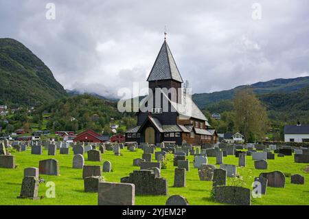 Die Roldal Stabkirche ist eine Stabkirche in Roldal in der Gemeinde Odda im norwegischen Hordaland Stockfoto