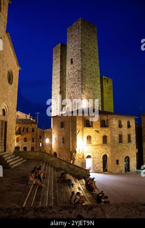 San Gimignano ist eine kleine italienische Stadt in der Provinz Siena in der Toskana mit einem mittelalterlichen Stadtzentrum und wird auch „mittelalterliches Manhattan“ oder „C“ genannt Stockfoto