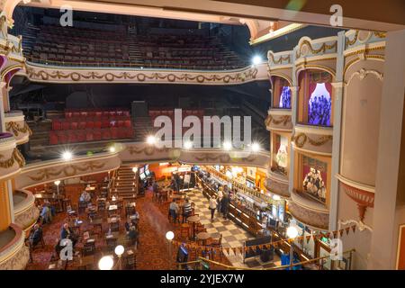 Das Palladium Old Cinema, Llandudno, Nordwales. Erbaut im Jahr 1920, hier im Jahr 2024 abgebildet. Jetzt ein Wetherspoon Pub/Restaurant. Stockfoto