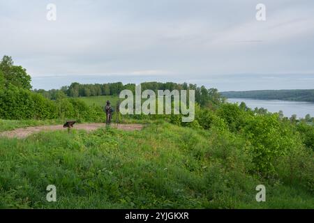 Denkmal für den berühmten Künstler Isaak Levitan in Plyos, Russland Stockfoto