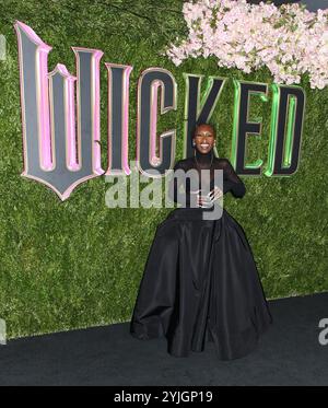 New York City, USA. November 2024. Cynthia Erivo nahm an der „Wicked“ New York Premiere Teil, die am 14. November 2024 im Museum of Modern Art in New York City stattfand © Steven Bergman/AFF-USA. COM Credit: AFF/Alamy Live News Stockfoto