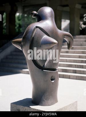 Bloße UBU - 1975 - Bronze - 165 x 115 x 96 (8). Autor: Joan Miro. Lage: MUSEO AL AIRE LIBRE DE LA CASTELLANA. MADRID. Spanien. Stockfoto