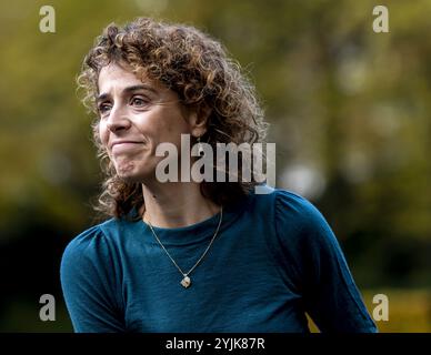 DEN HAAG - Sophie Hermans, Ministerin für Klima und grünes Wachstum, trifft im Catshuis für den ministerrat ein. ANP REMKO DE WAAL niederlande raus - belgien raus Stockfoto