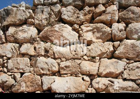 Griechenland. Zitadelle von Mykene. 16. Jahrhundert v. Chr. Wände. Zyklopenisches Mauerwerk. Bronzealter. Stockfoto