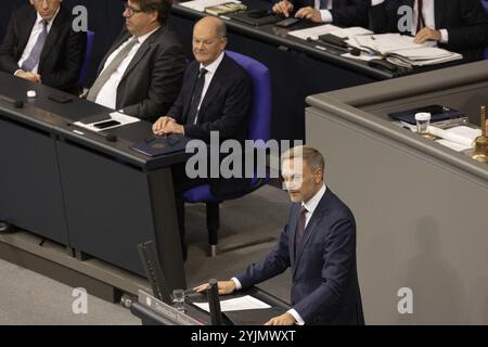 OLAF Scholz (Bundeskanzler der Bundesrepublik Deutschland, SPD) und Christian Lindner (Bundesvorsitzender der FDP und ehemaliger Bundesminister der Fin Stockfoto