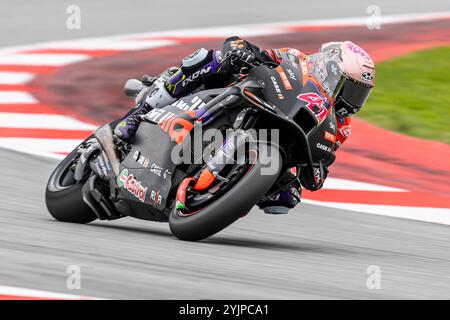 Circuit de Barcelona, Barcelona, Katalonien, Spanien. November 2024. 2024 MotoGP Motul Solidarity Grand Prix von Barcelona, Free Practice Day; Aleix Espargaro von Aprilia Racing tritt während des freien Trainings an Credit: Action Plus Sports/Alamy Live News Stockfoto