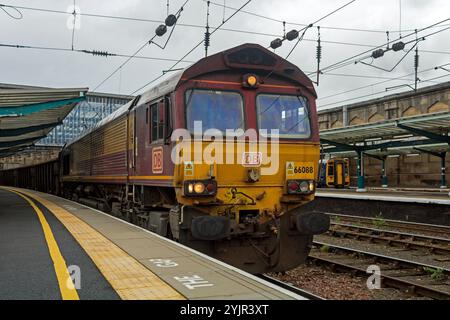 66088 am Bahnsteig 3 am Bahnhof Carlisle. Montag, 13. September 2022. Stockfoto