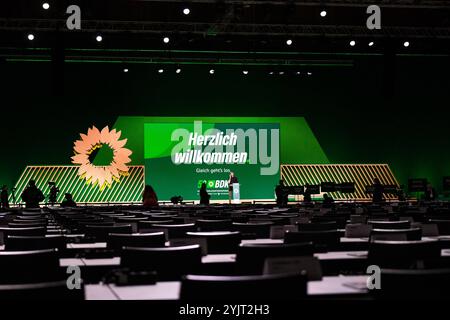 Wiesbaden 50. Bundesdelegiertenkonferenz von Bündnis 90/die Grünen, Wiesbaden, 15.11.2024. Überblick, RheinMain CongressCenter, 50. Bundesdelegiertenkonferenz von Bündnis 90 /die Grünen, Wiesbaden, 15.11.2024. *** Wiesbaden 50 Bundestagsdelegiertenkonferenz des Bündnisses 90 die Grünen, Wiesbaden, 15 11 2024 Übersicht, RheinMain Kongresszentrum, 50 Bundestagsdelegiertenkonferenz des Bündnisses 90 die Grünen, Wiesbaden, 15 11 2024 Copyright: XEibner-Pressefoto/FlorianxWiegandx EP FWD Stockfoto